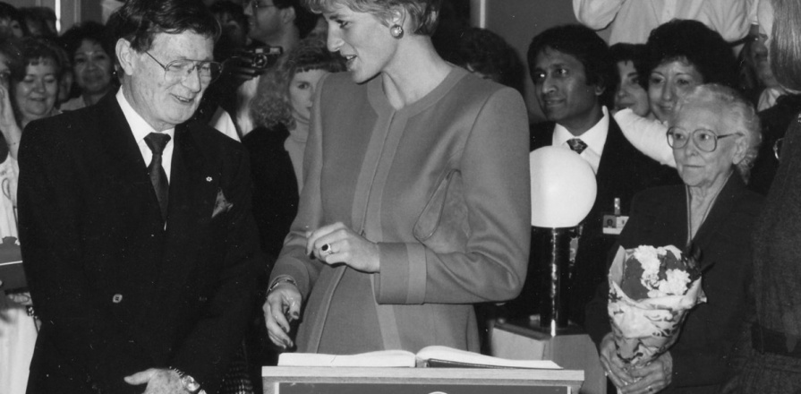 Diana, Princess of Wales, and Dr. Wilbert Keon at the Ottawa Heart Institute in 1991.